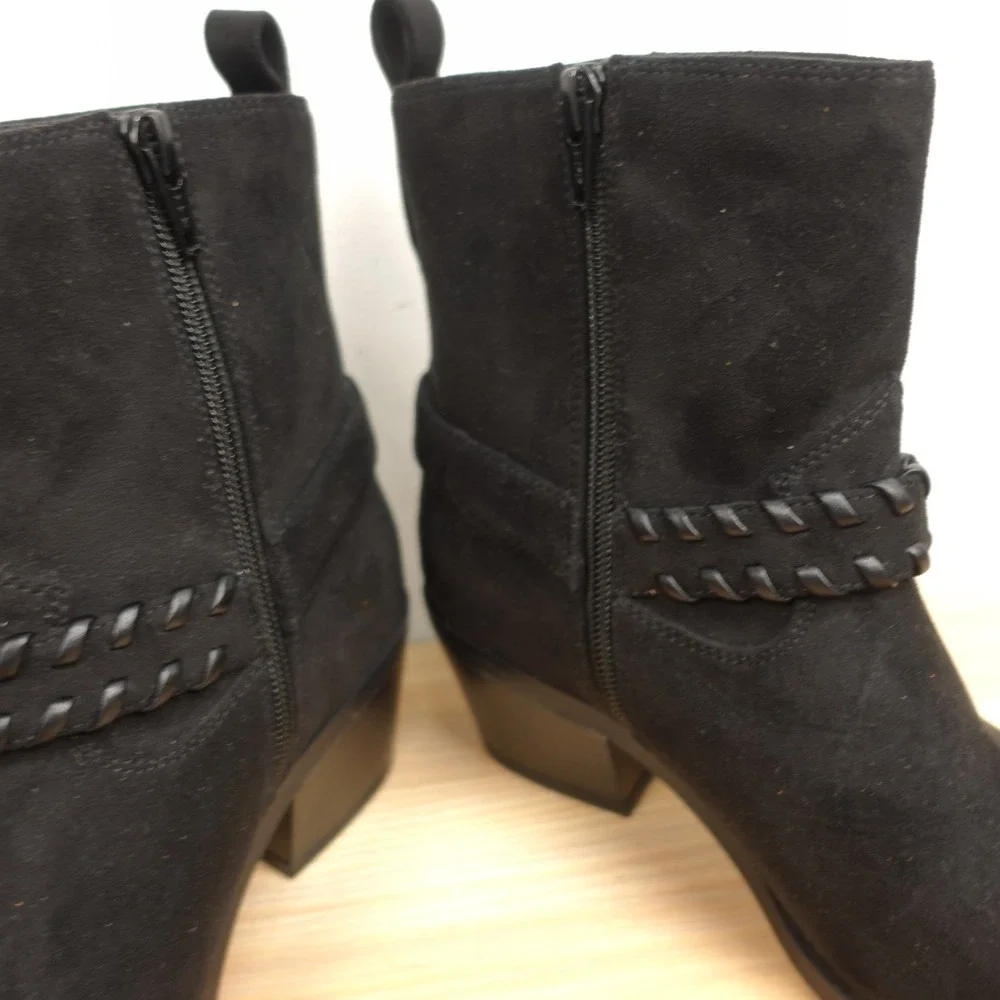 Western Boho Suede Ankle Boots Womens 6 Black Biker Indie Harness DV Dolce Vita